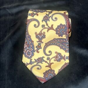 Vintage Halston 100% Italian Silk Tie Made in USA Paisley floral yellow burgundy